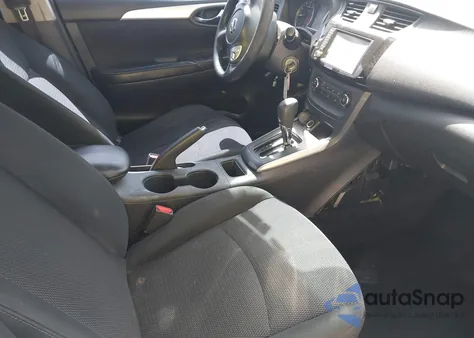 2019 Nissan Sentra S z USA, uszkodzony, nr VIN 3N1AB7APXKY341193